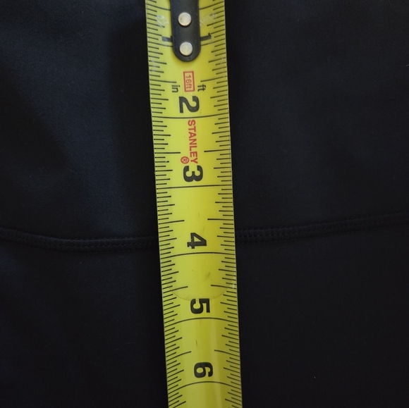 Fabletics leggings - Picture 5 of 8